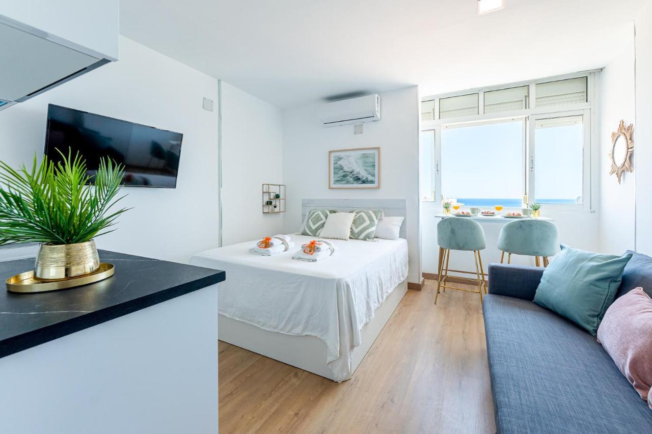 Apartment 797 Rentals- Estudio En Naciones Con Vistas Al Mar